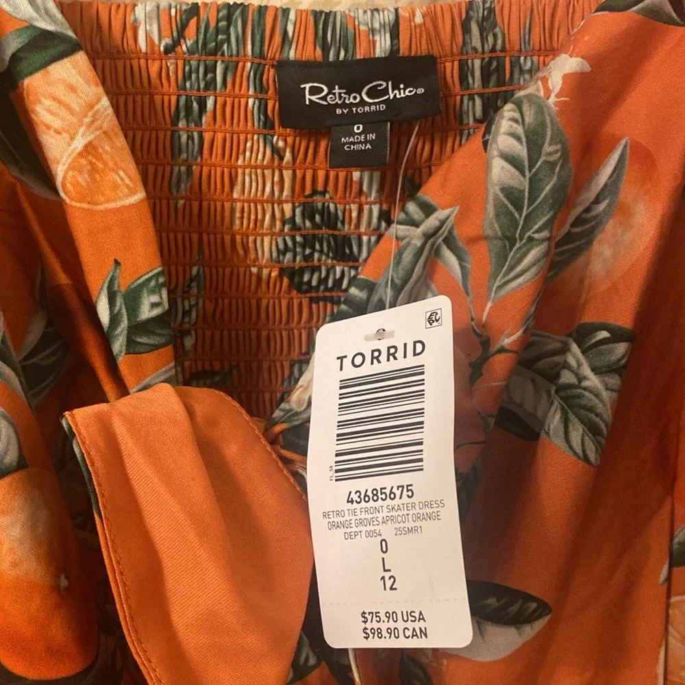 NWT TORRID Retro Chic Tie-Front Skater Dress - Orange Groves Apricot Orange - Picture 8 of 9